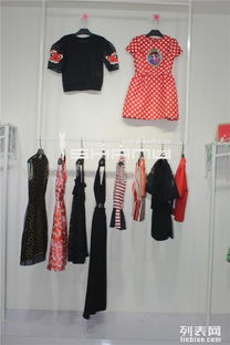 歐時力夏裝品牌女裝尾貨批發及成都服裝鞋帽箱包市場解析